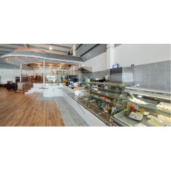 The Robin’s Nest Café
